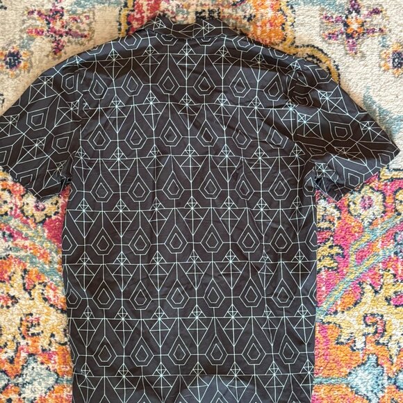 Men's Volcom Dark Grey Print Short-sleeve Shirt - Cotton - Button-down - M - Picture 3 of 3